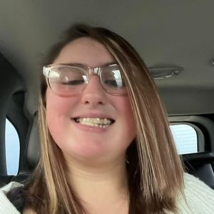 Meet your Posher, Brianna lynn